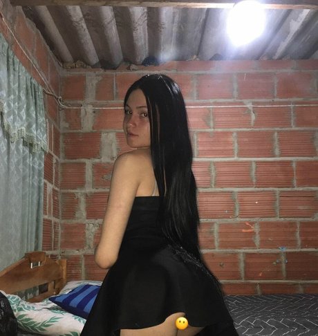 soy danni18 top model image