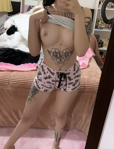 asian shemale onlyfans sexy nude photos