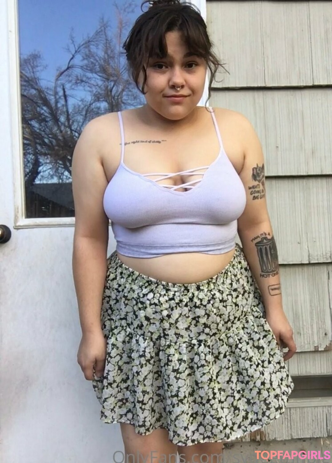 sydgettinbig free pornstar photos