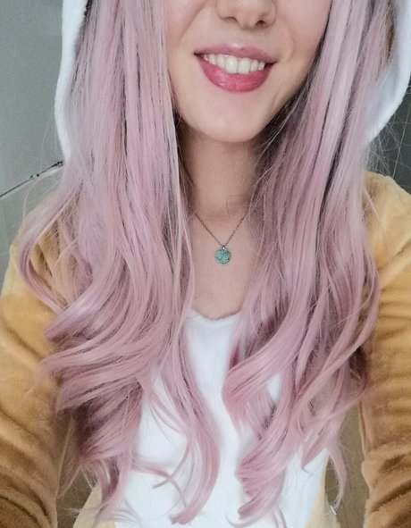 busty onlyfans porn pics