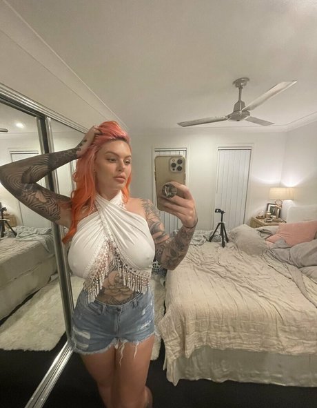 ebony squirt onlyfans free naked picture