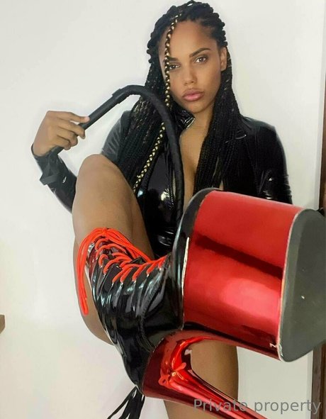 sexykixx hd star photos