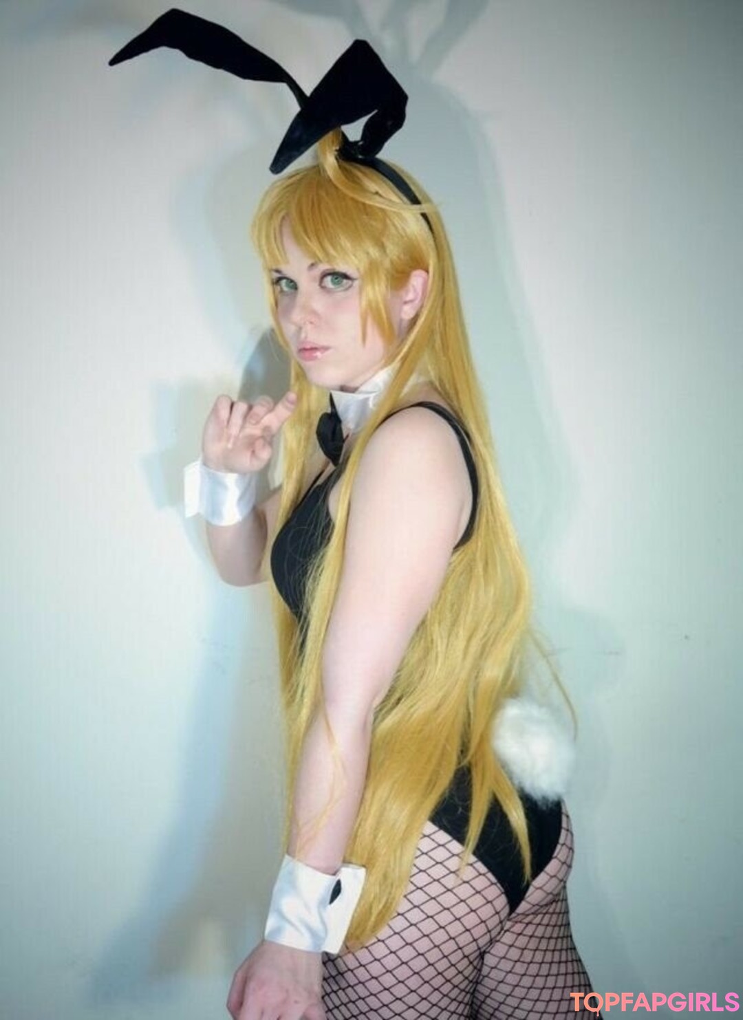 Abi Aikou xxx actress photo
