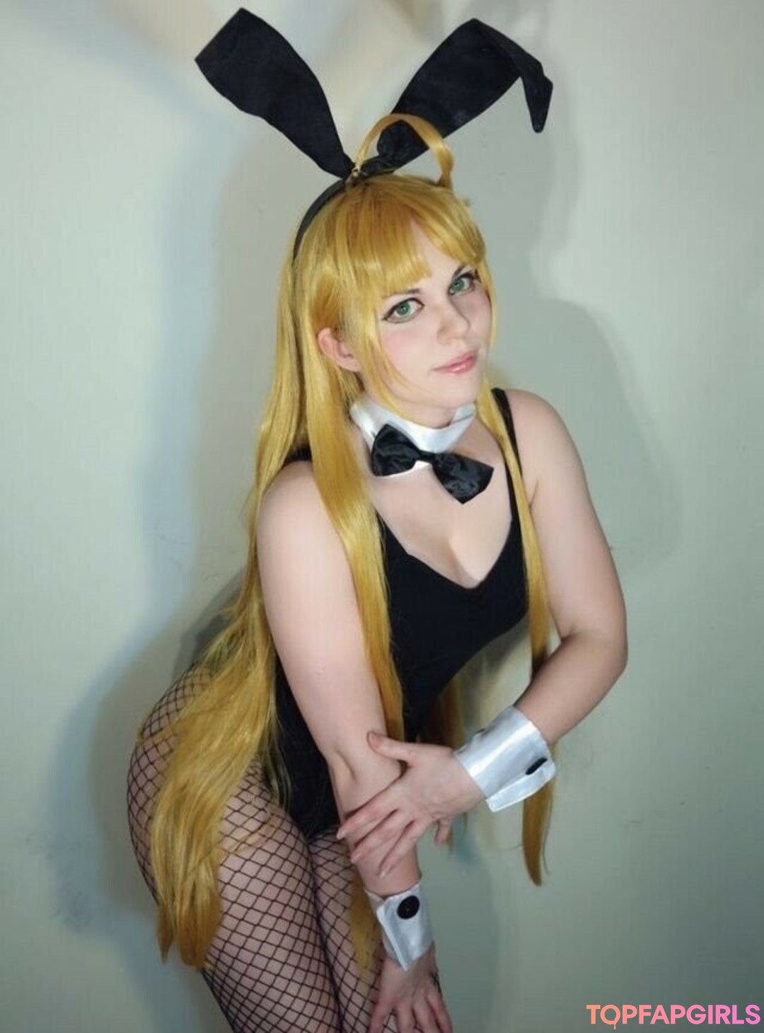 Abi Aikou perfect model pics