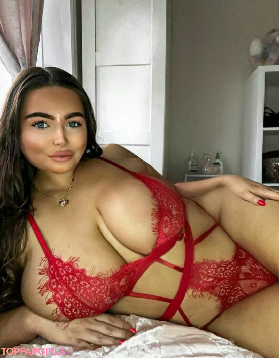 Luci May star naked archive
