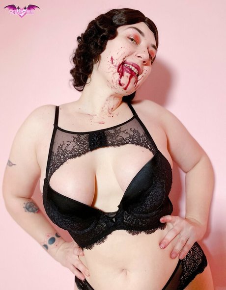 omankovivi naked pornstar photos