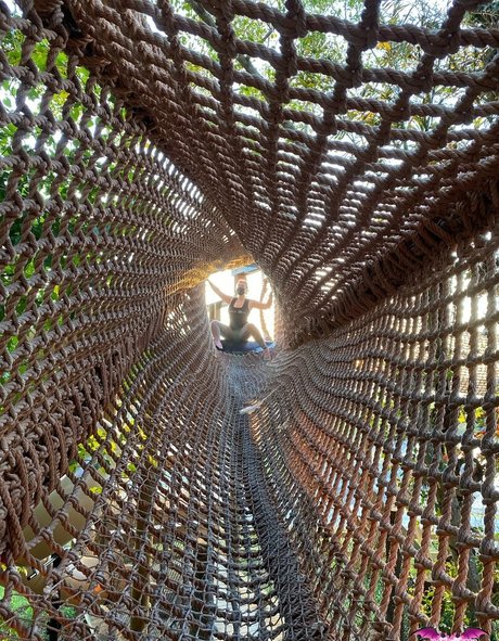 omankovivi star porn picture