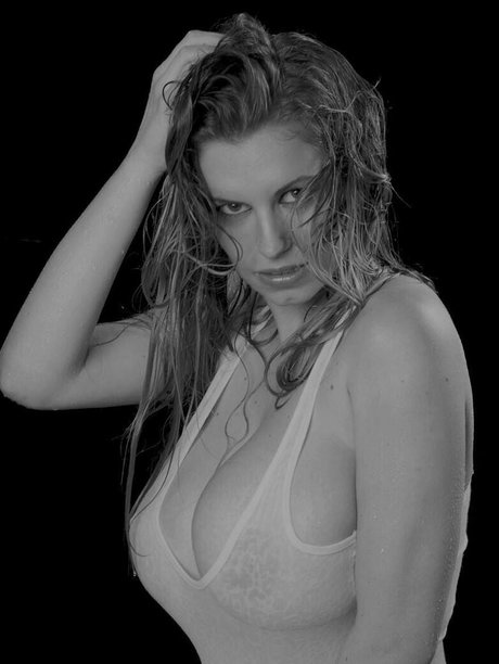 Ju Luz nudes star pic