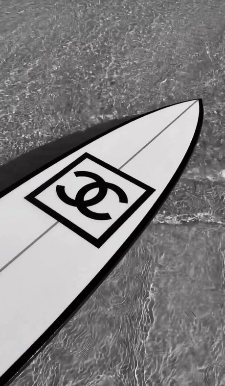 Zienna Sonne art model photos