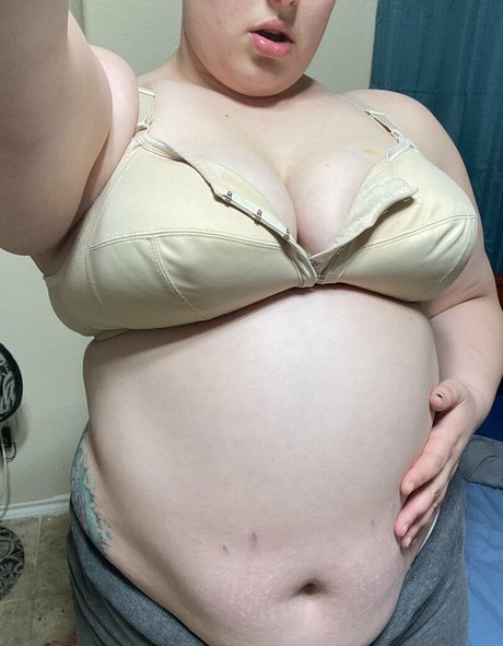 blonde natural onlyfans beautiful pictures