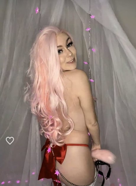 blonde cougar onlyfans nudes images