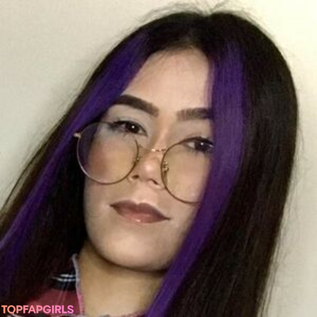 Evanoragirl model pretty photo
