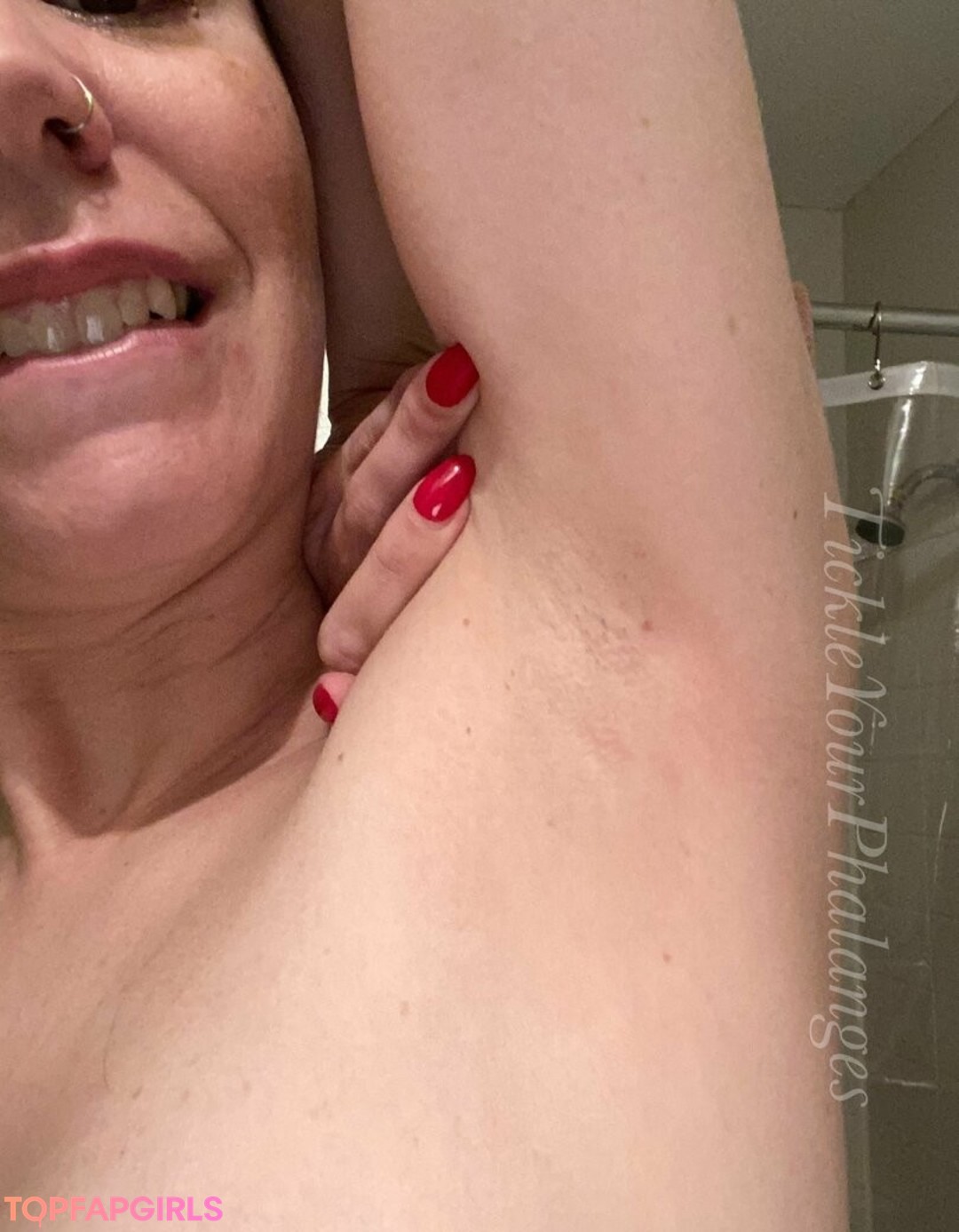 goddess tickle star nude image