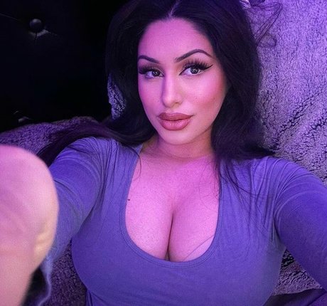 soir ellehcim pornstar pictures