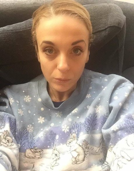 Amanda Abbington star erotic gallery