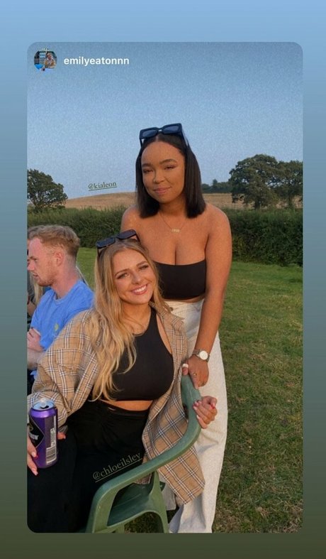 beautiful japanese onlyfans sexy photo