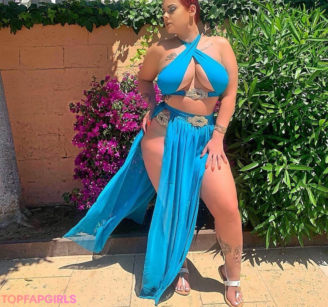pussy spreading onlyfans adult pictures