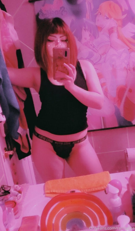 ginger milf onlyfans nude image