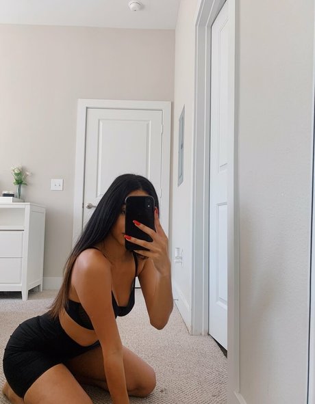 miafreefree xxx actress img