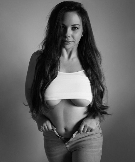 Carmen Palme nudes actress pics