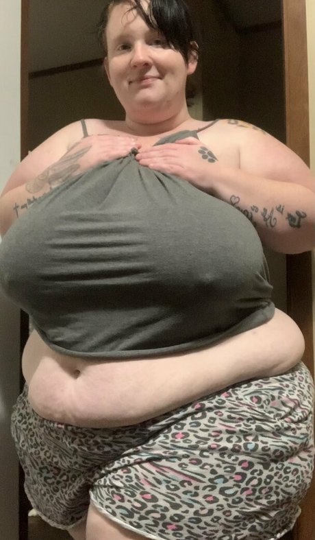 laceee1996 star nude img