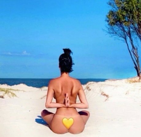 Leticia Lima perfect pornstar galleries