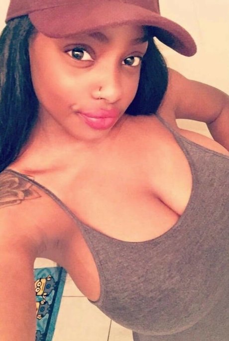 Itstaviaa pornstar pic