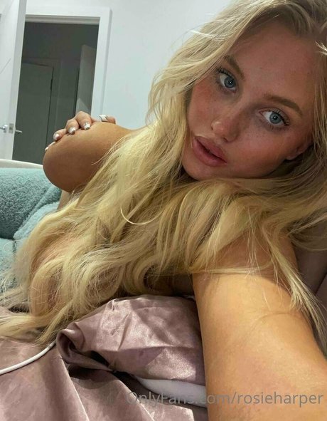 brunette petite onlyfans free sex images