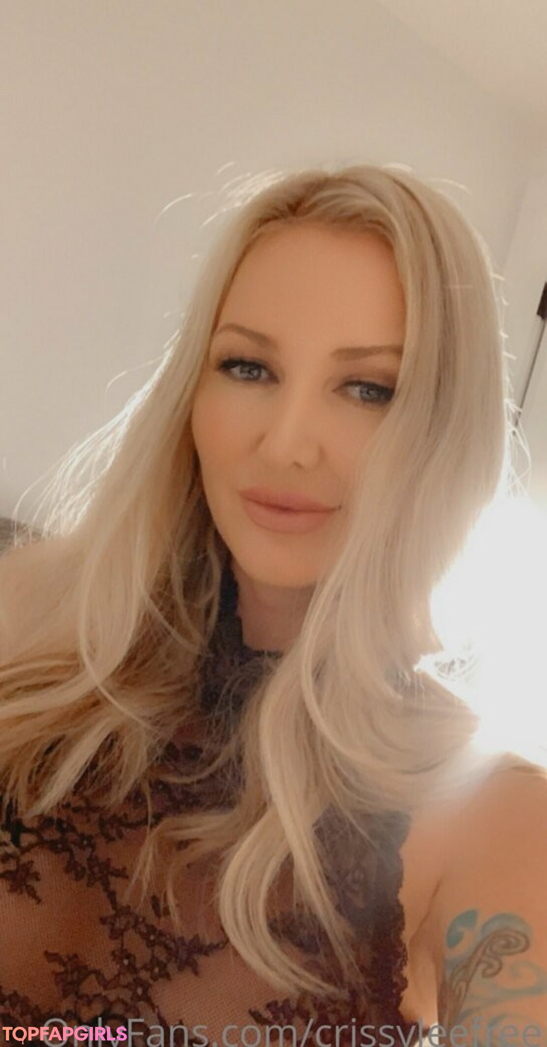 crissyleefree adult star photos