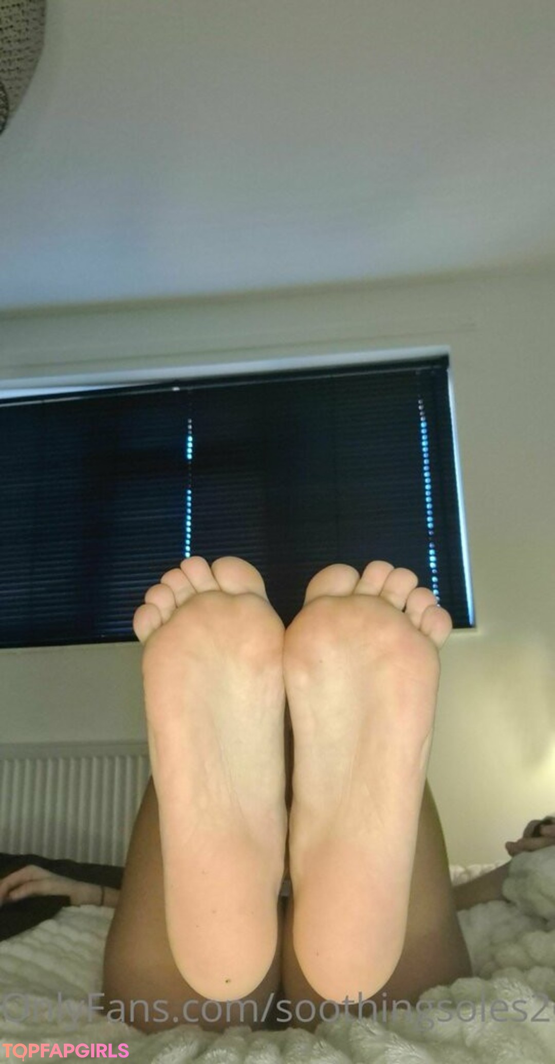 soothingsoles26 nude model img