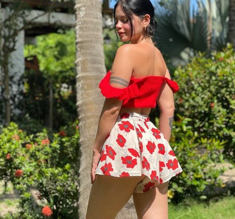 Paula Buenavida beautiful star pic