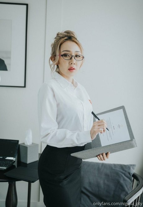 slim onlyfans beautiful porn img