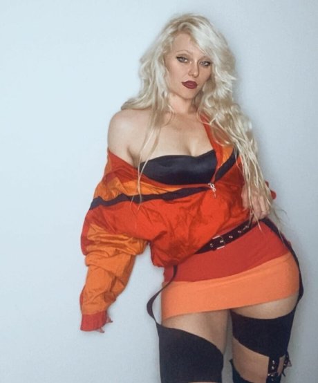 Amethyst Franklin best model picture