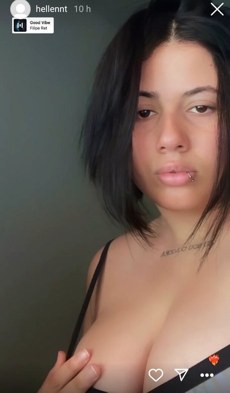 petite skinny onlyfans pornographic image