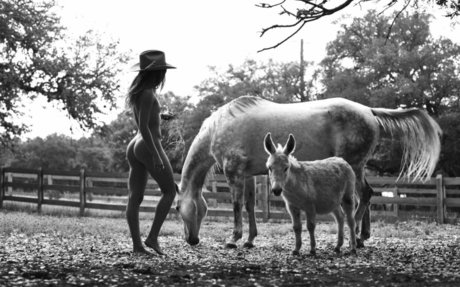 Mimi Elashiry perfect model photos