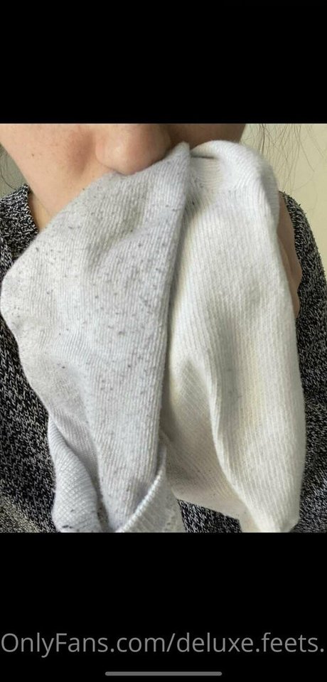 deluxe feets booty model art img