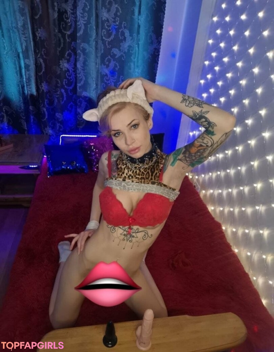 elenahug pornstar nice img