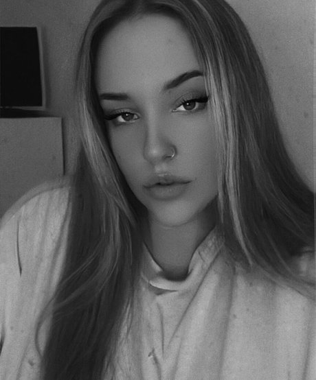 emss x xxx model images