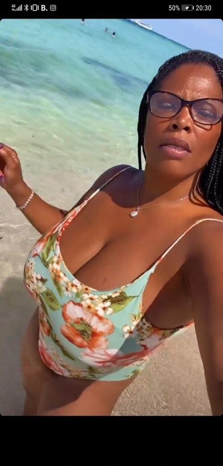 Clara Marie perfect pornstar images