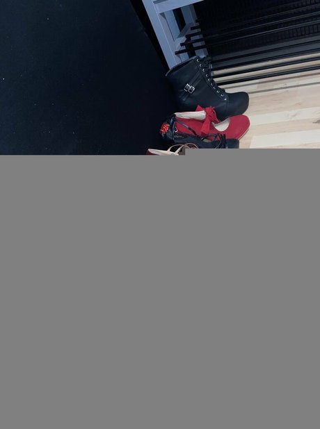 marywillows star erotic pictures