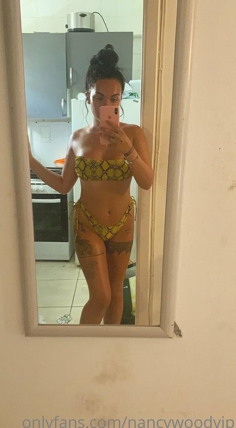 nancywood2 model top pics