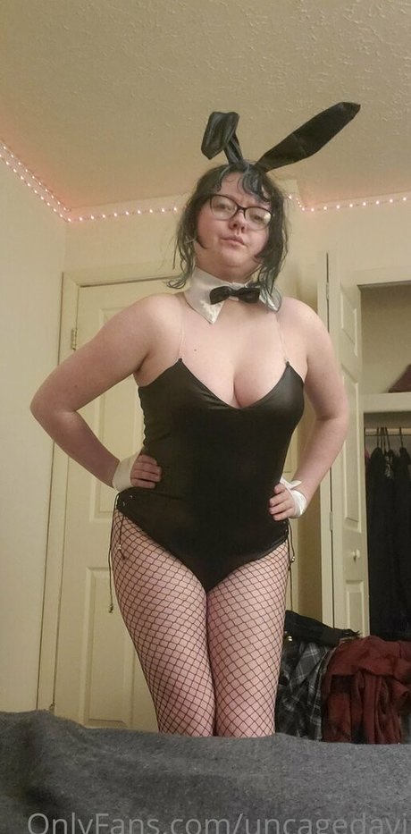 uncagedavi hot actress photos