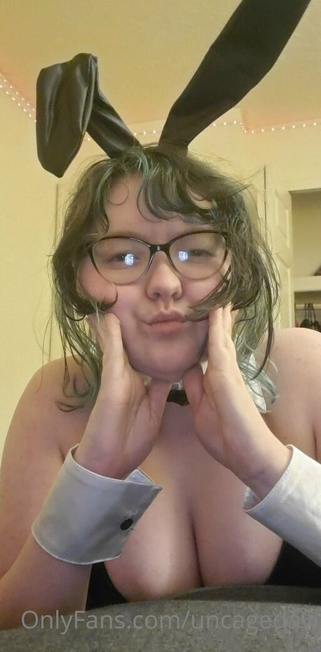 uncagedavi model high quality pic