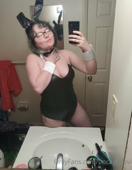 uncagedavi xxx actress galleries