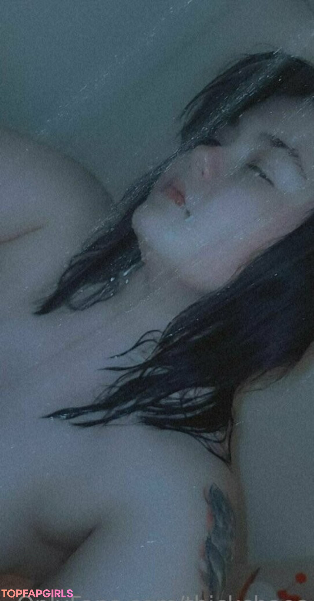 thickchaos nude actress pic