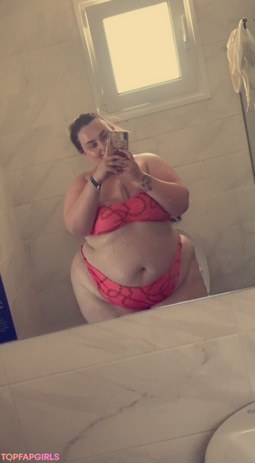 flat chested onlyfans nudes pic