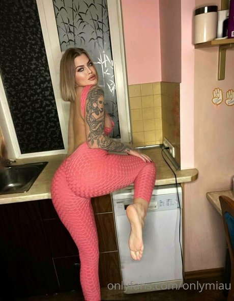 onlymiaux star sexy img