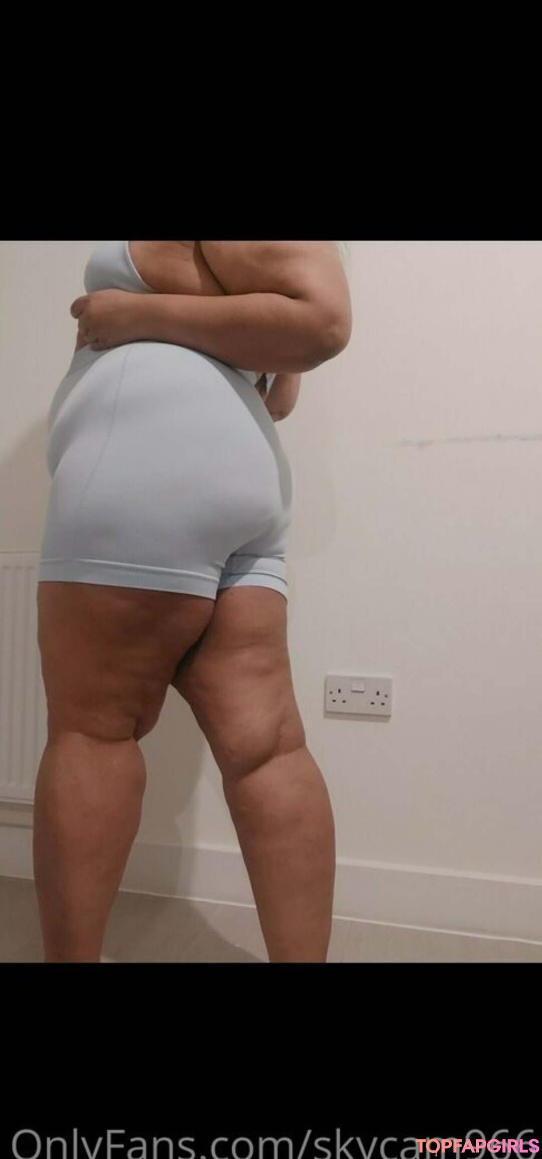 beautiful ladyboy onlyfans sexy naked image