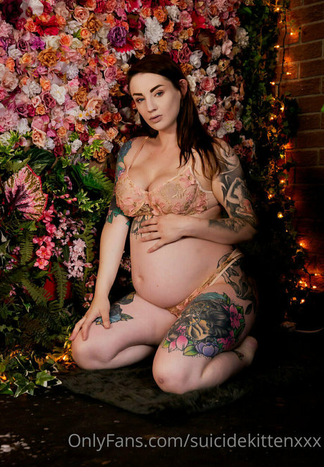 suicidekittenxxx star high quality image