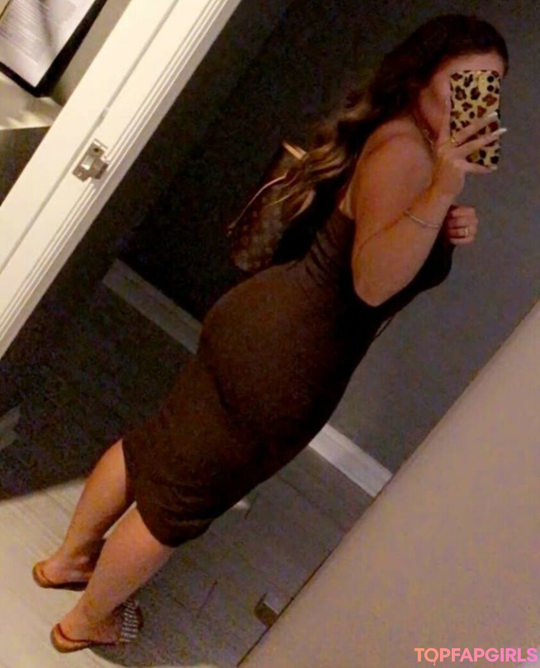 hairy vagina onlyfans xxx picture